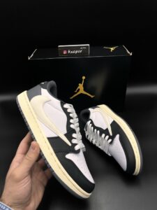 Jordan 1 Low Travis Scott X