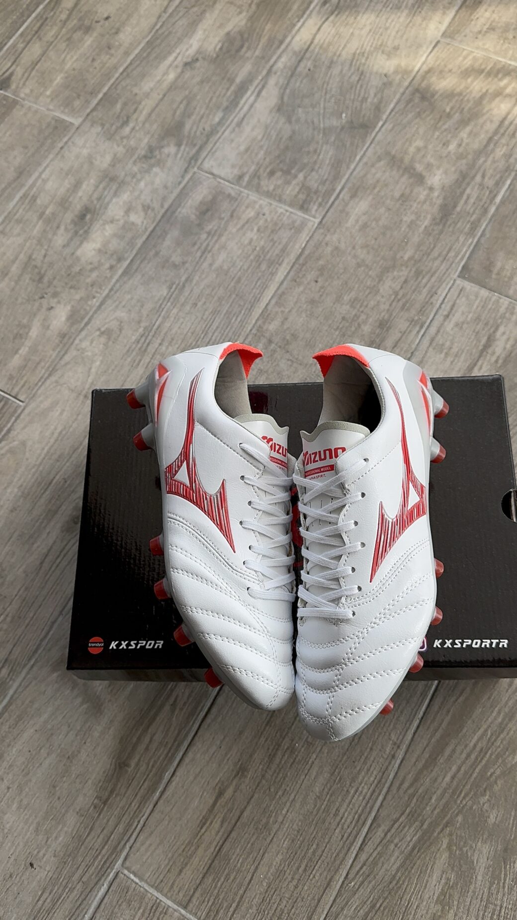 Yeni Mizuno Morelia Neo 'Elite Seviye' - Image 2