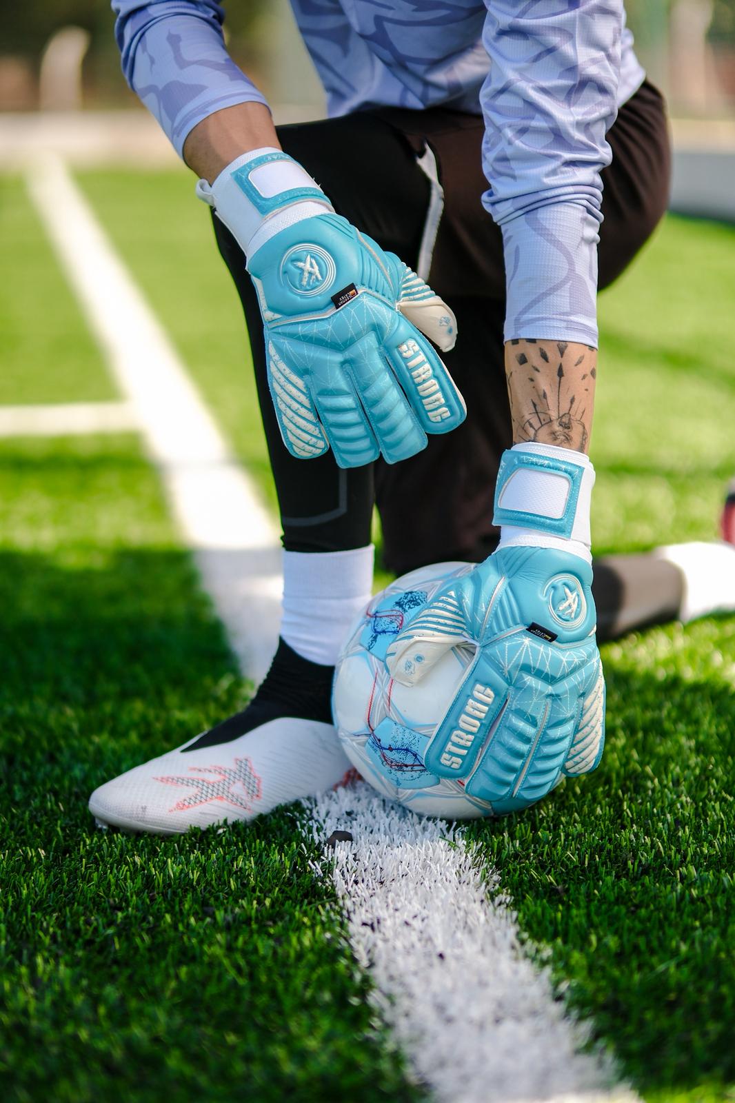 Kx ‘Strong’ Profesyonel Kaleci Eldiveni