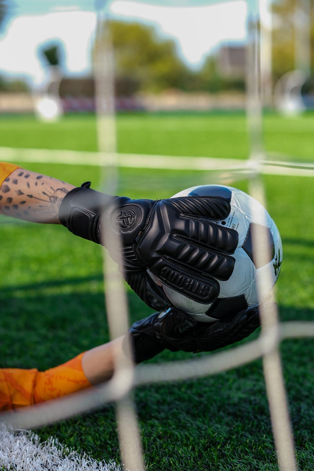 Kx ‘Strong’ Profesyonel Kaleci Eldiveni - Image 8