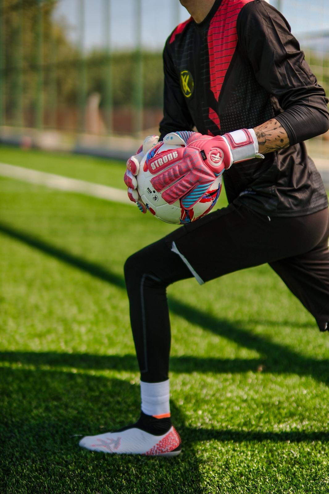 Kx ‘Strong’ Profesyonel Kaleci Eldiveni - Image 8