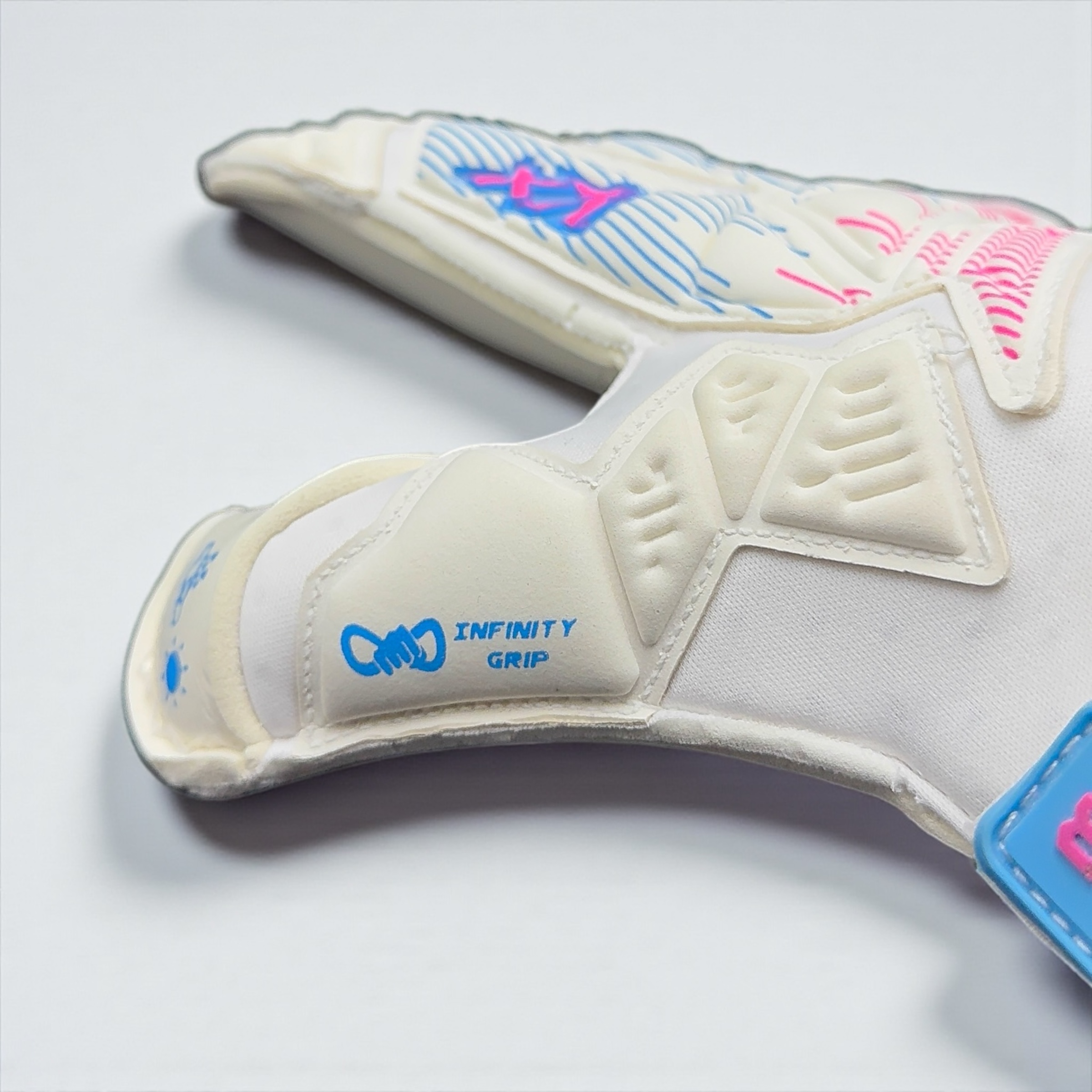 Yeni Kx -CLAW- Profesyonel Kaleci Eldiveni - Image 10