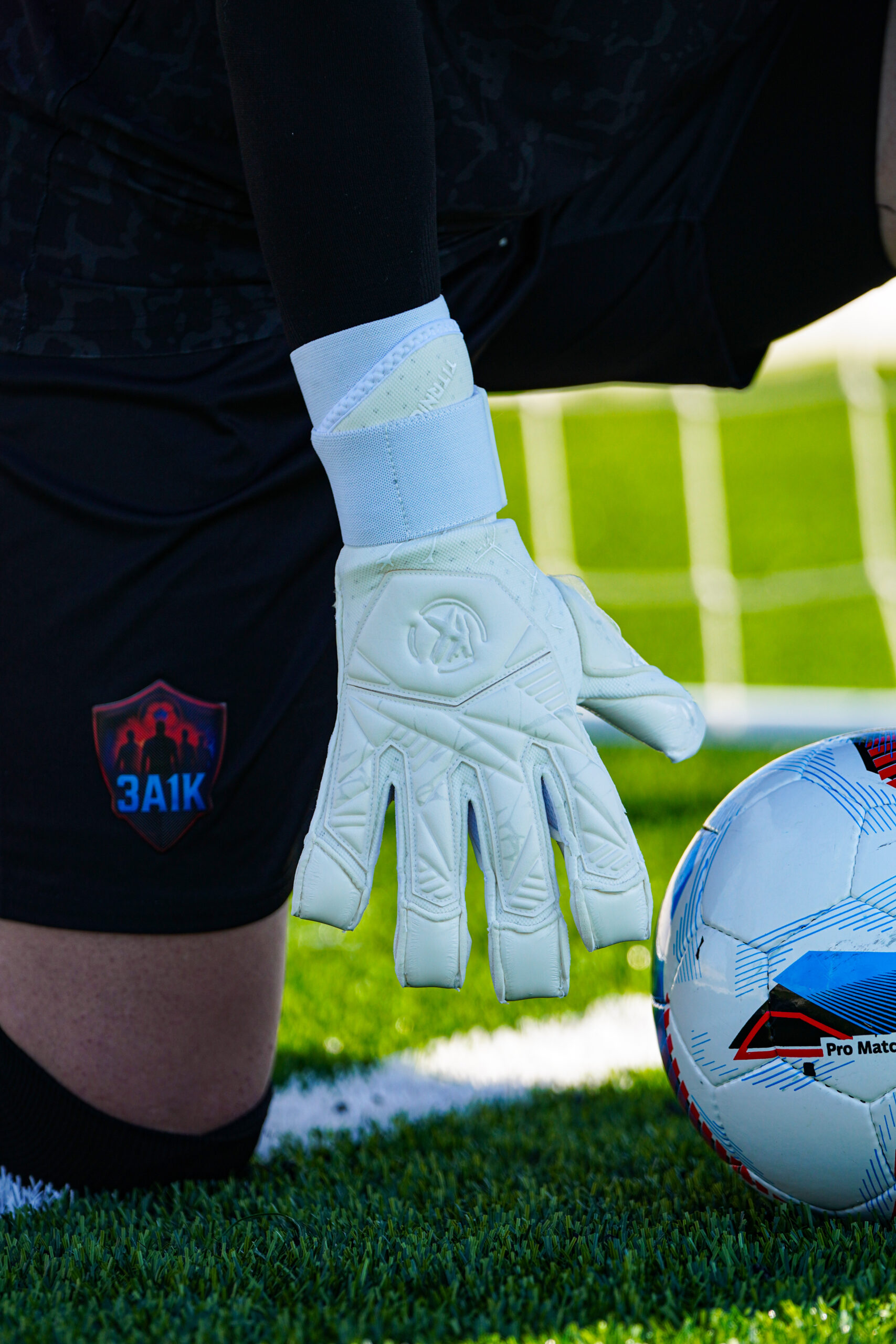 Yeni Kx -Titanium- Profesyonel Kaleci Eldiveni - Image 9