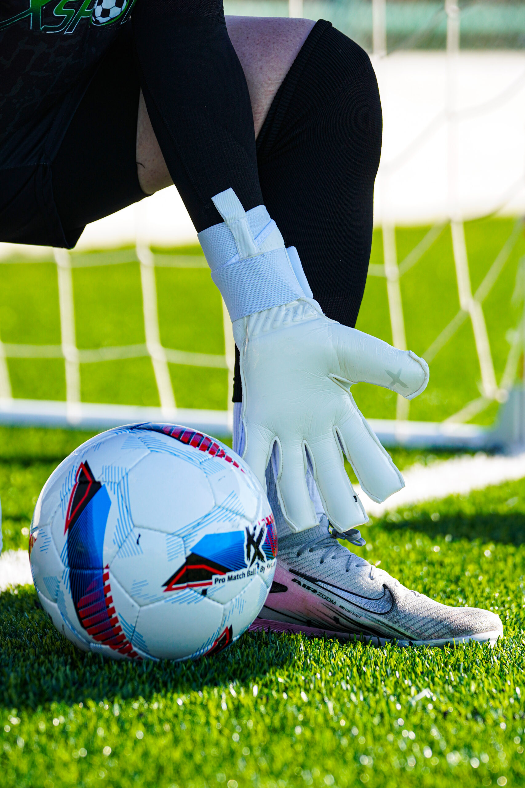 Yeni Kx -Titanium- Profesyonel Kaleci Eldiveni - Image 4