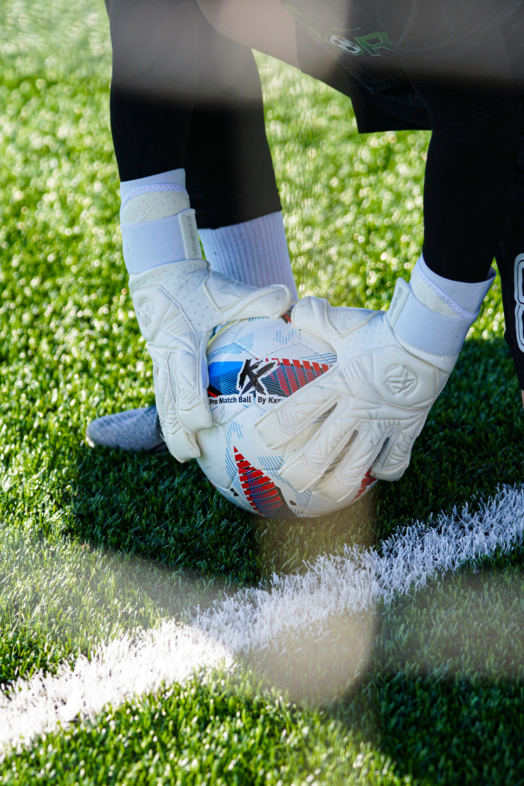 Yeni Kx -Titanium- Profesyonel Kaleci Eldiveni - Image 8