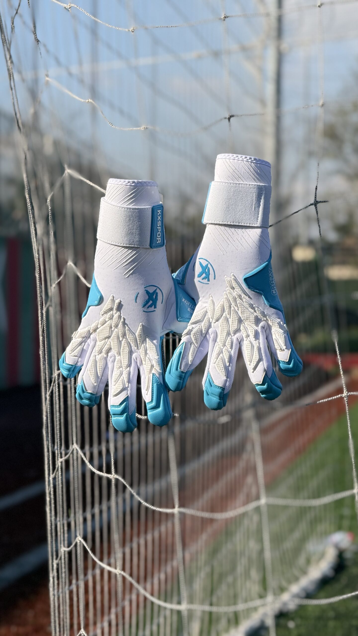 Yeni Kx ‘CRAZY -AQUA’ Profesyonel Kaleci Eldiveni - Image 3