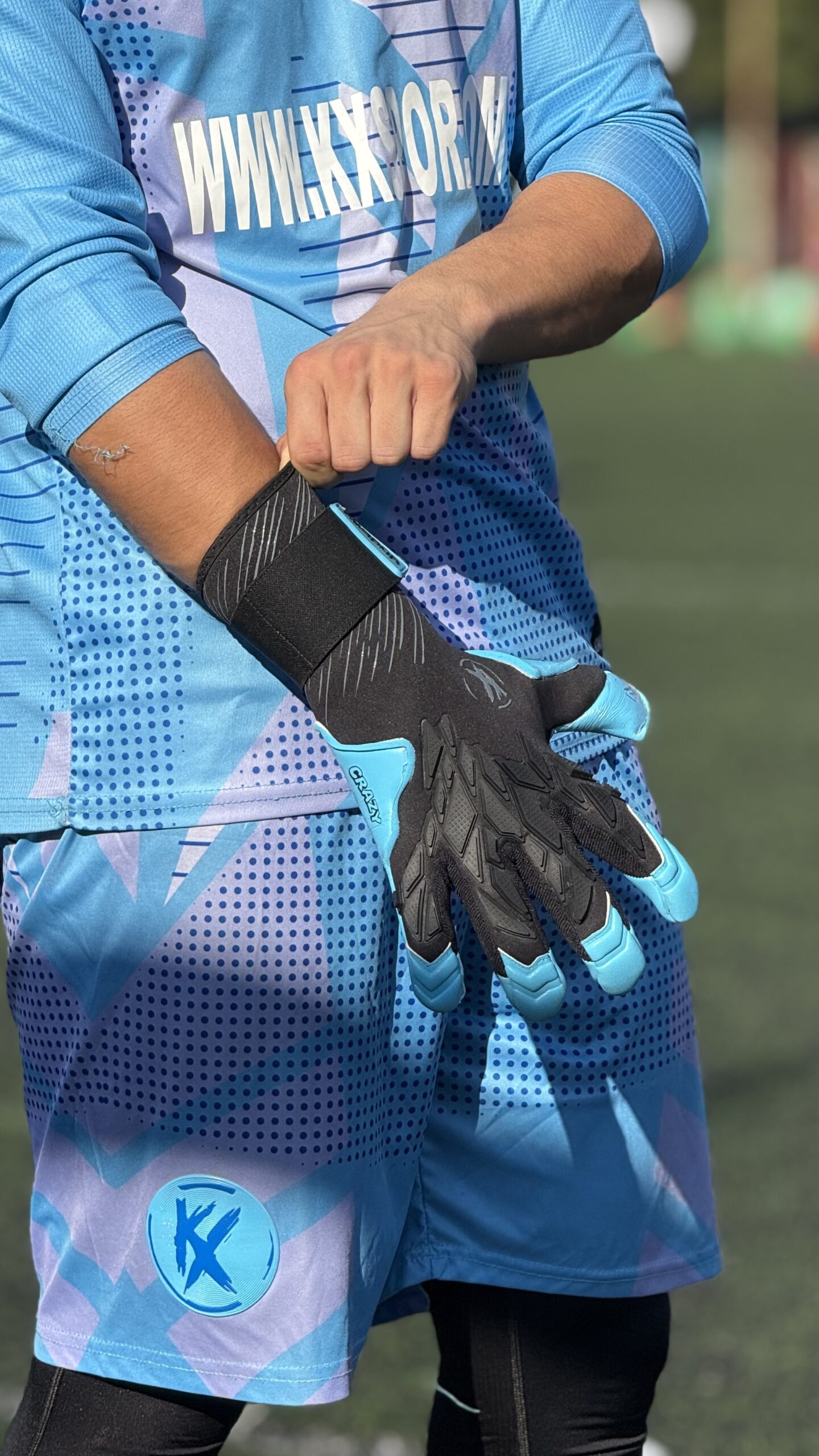 Yeni Kx ‘CRAZY -AQUA’ Profesyonel Kaleci Eldiveni - Image 6