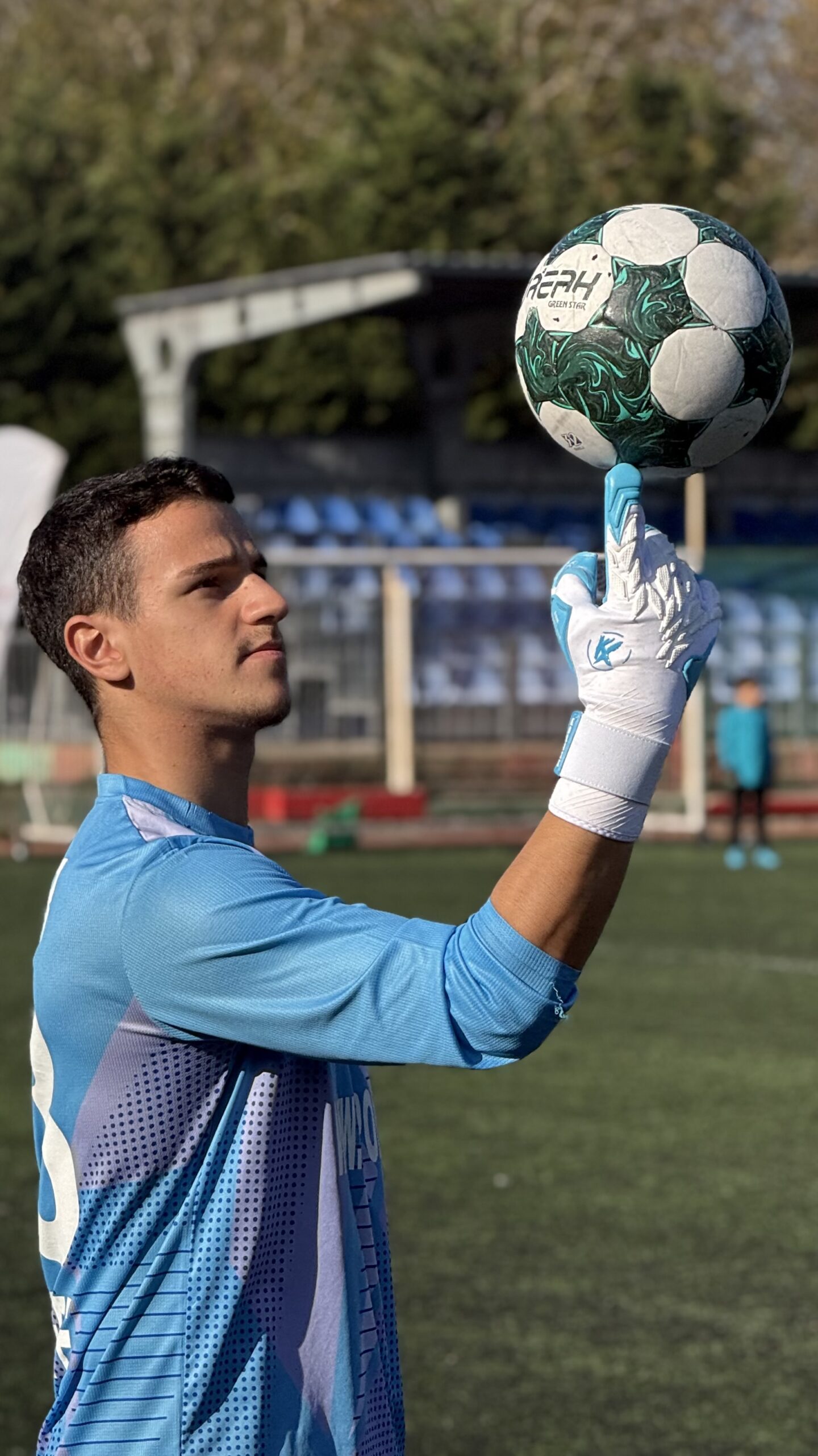 Yeni Kx ‘CRAZY -AQUA’ Profesyonel Kaleci Eldiveni - Image 4