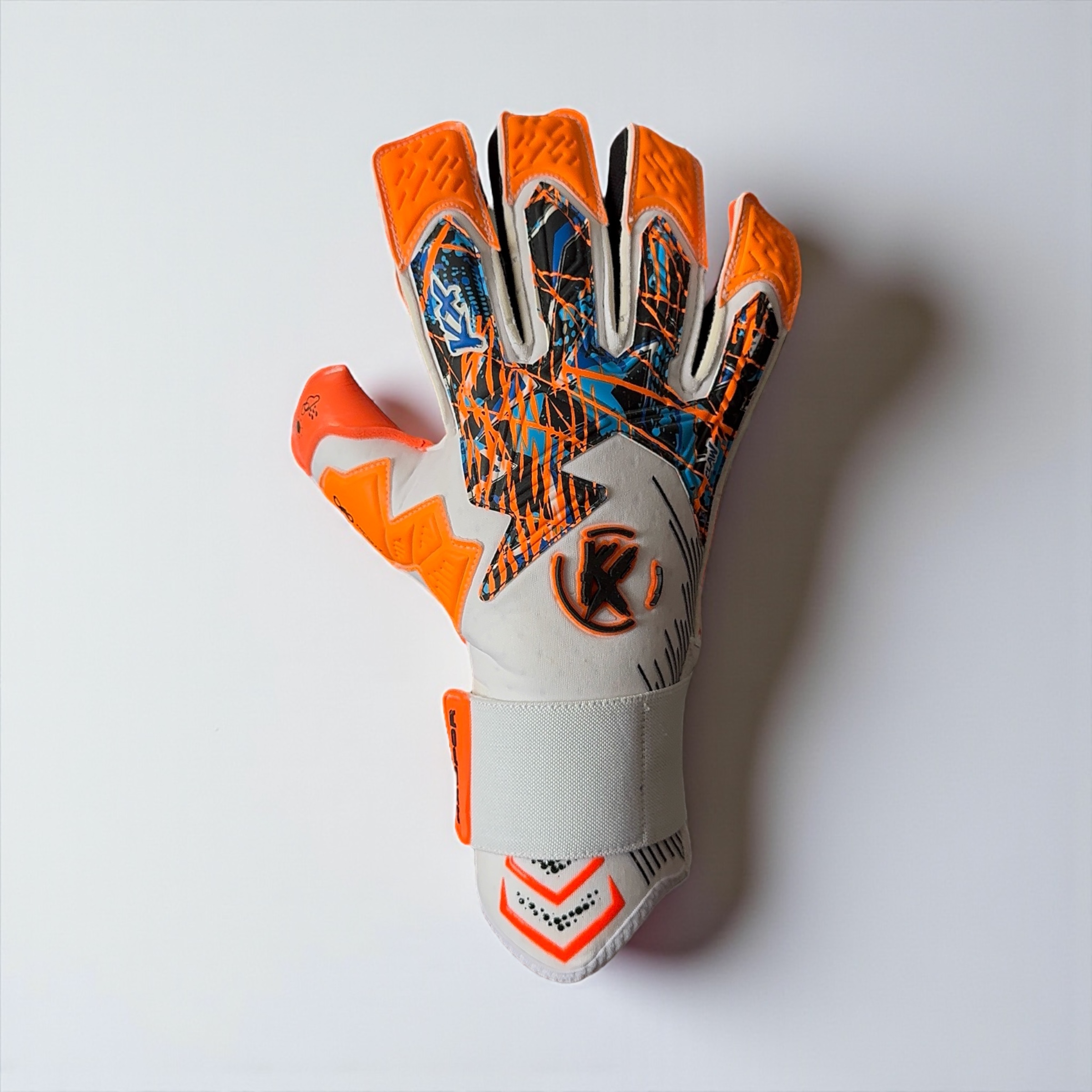 Yeni Kx -CLAW- Profesyonel Kaleci Eldiveni - Image 3