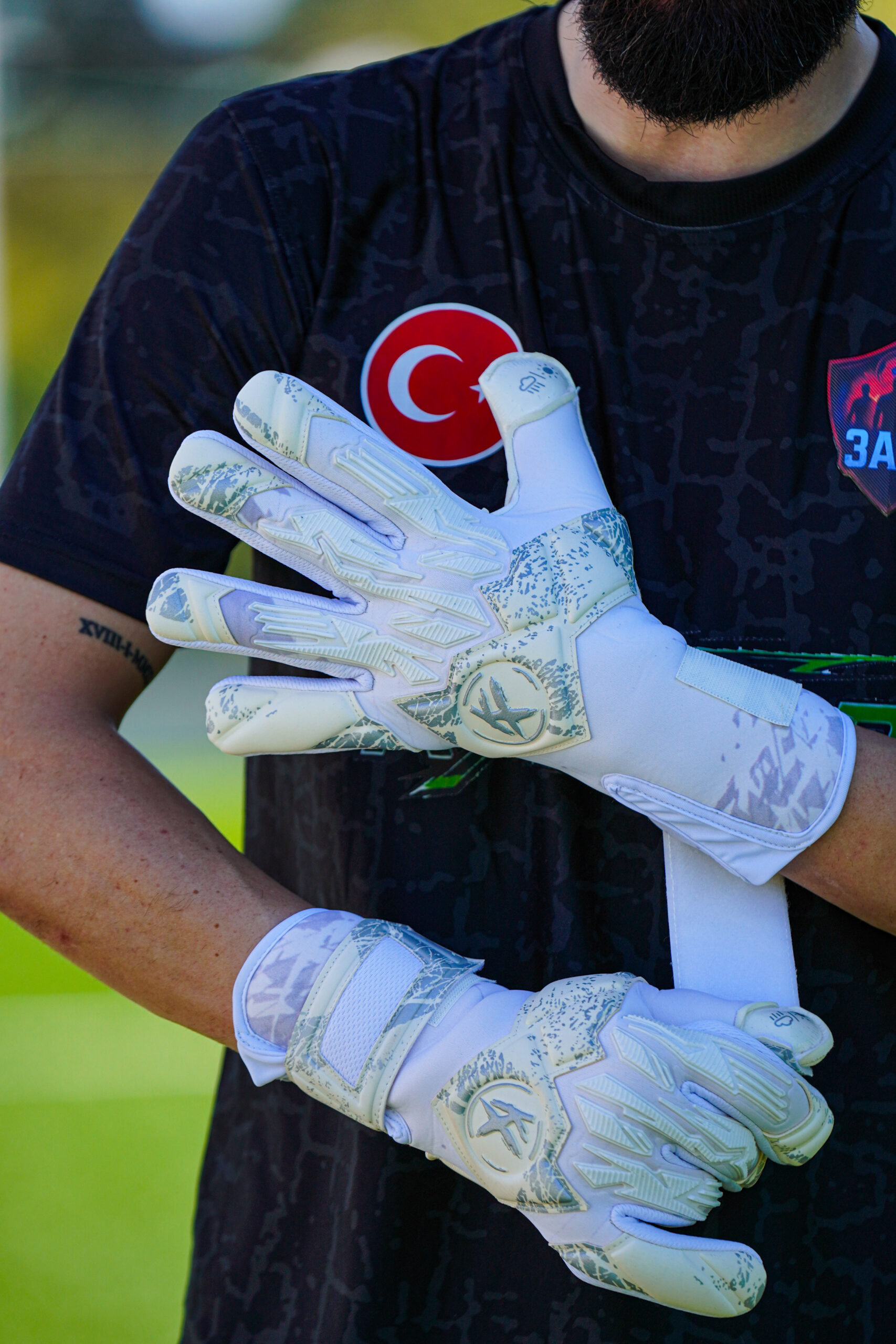 Kx ‘Viper’ Negatif Kesim Profesyonel Maç Eldiveni - Image 12