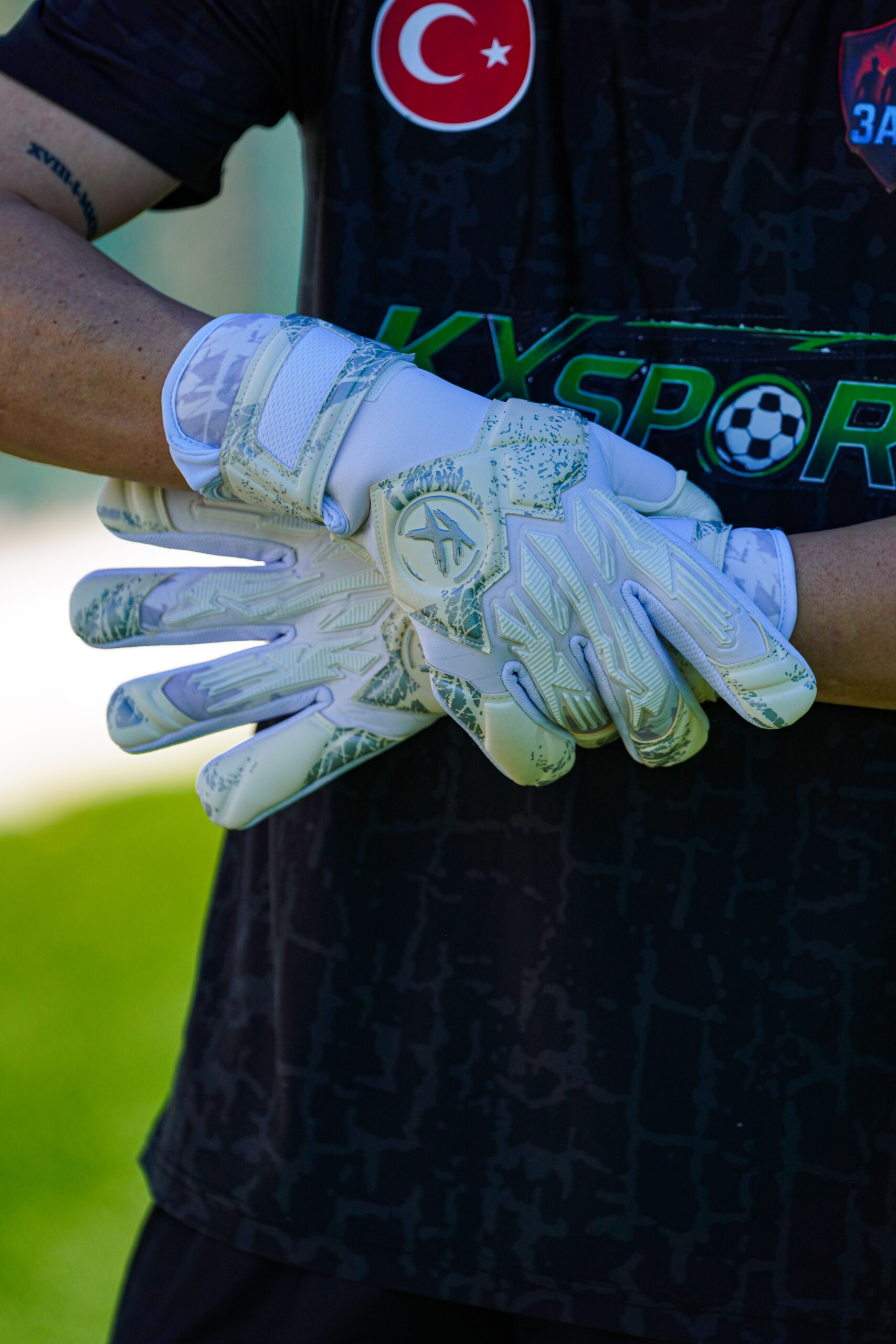 Kx ‘Viper’ Negatif Kesim Profesyonel Maç Eldiveni - Image 3