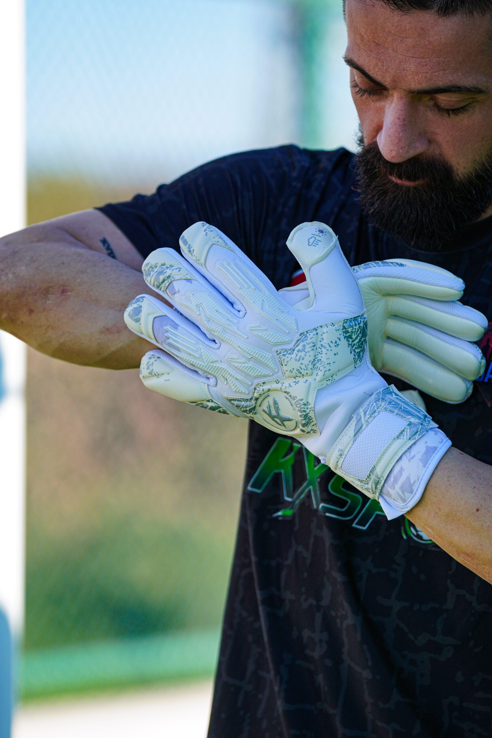 Kx ‘Viper’ Negatif Kesim Profesyonel Maç Eldiveni - Image 10